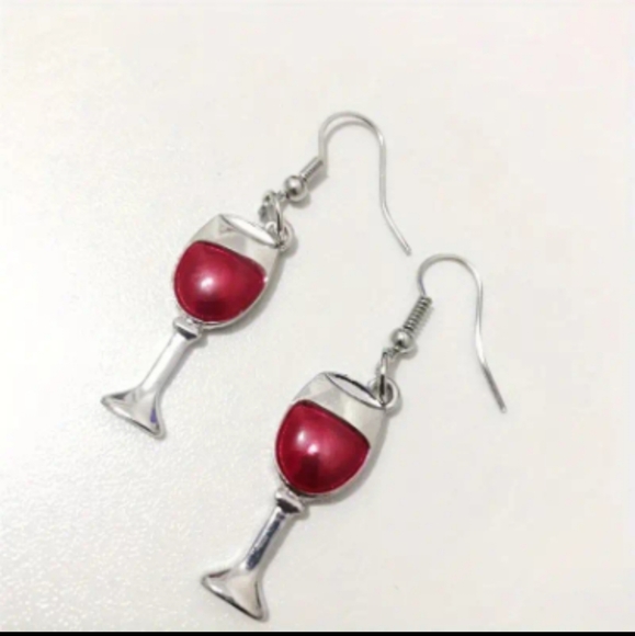 NWT Red Wine Glass Earrings 🍷 - Picture 4 of 4